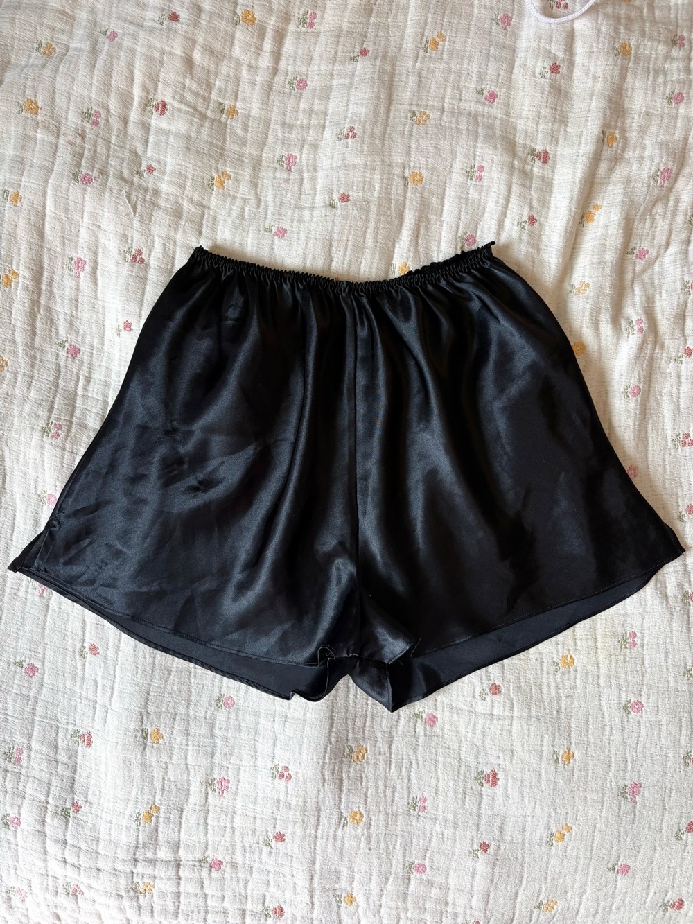 Vintage La Vie En Rose Black Satin Lounge Babydoll Shorts